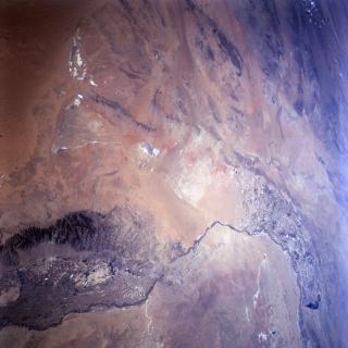 ゴビ砂漠。南東部。