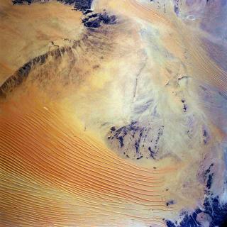 ルブ・アル・ハリ砂漠。