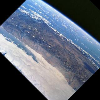 アンデス山脈。ペルー南部付近。